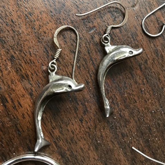 Set of 4 silver tone dangle earrings - Picture 4 of 10